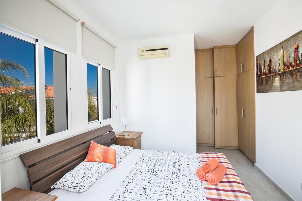 Halle Villa Protaras Ruang foto