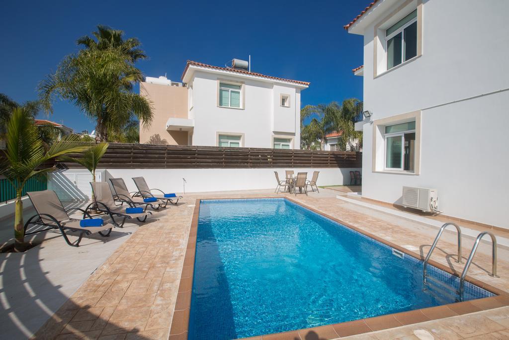 Halle Villa Protaras Ruang foto