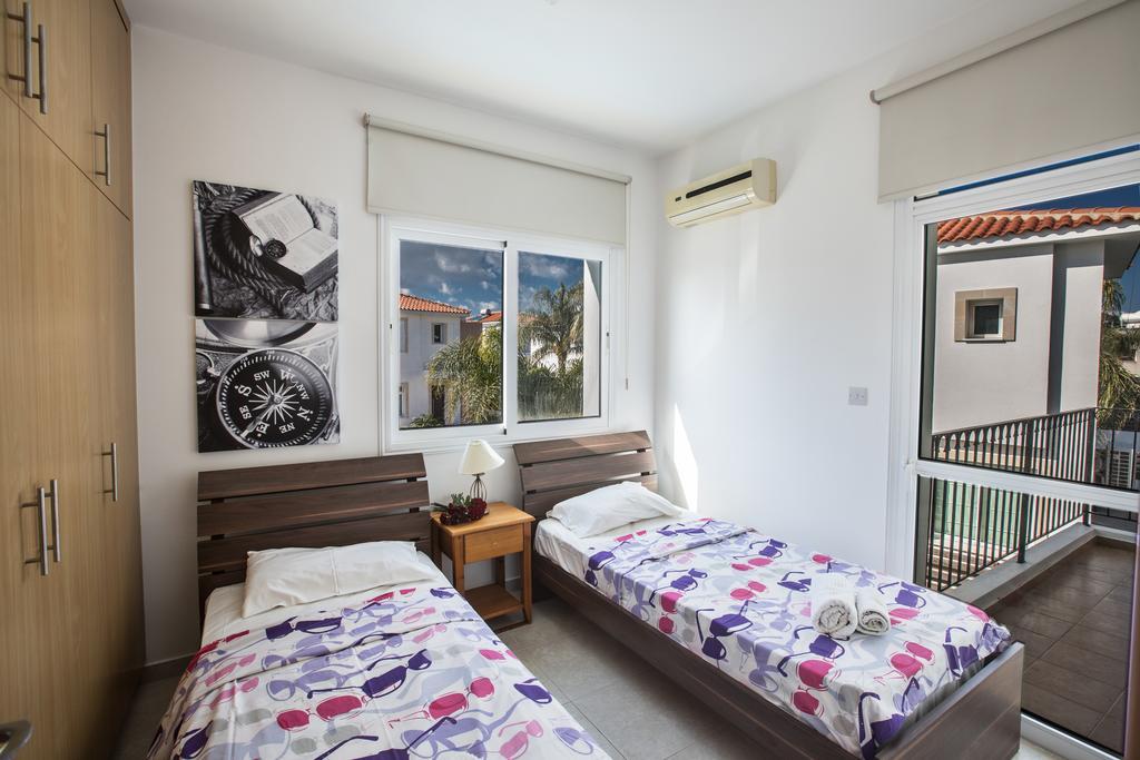 Halle Villa Protaras Ruang foto